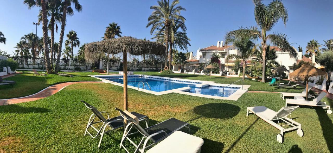 Beachfront Oasis In Costa Del Sol. Caleta De Velez Exterior photo